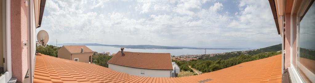 Apartments Adria Crikvenica Bagian luar foto