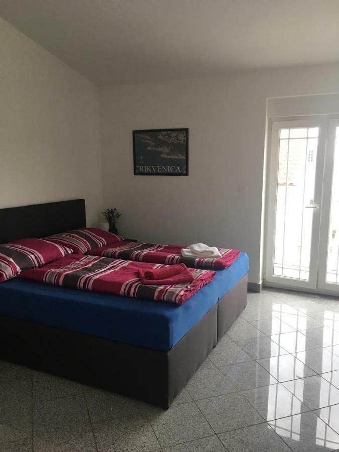 Apartments Adria Crikvenica Bagian luar foto
